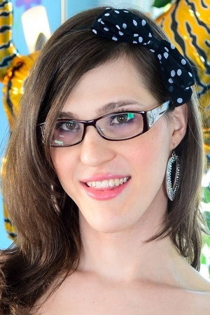 Stefani Special portrait