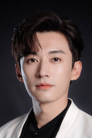 Liu Xueyi portrait