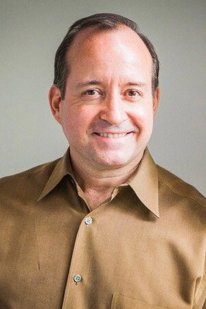 Robert J. Tavenor portrait