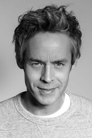 Yann Barthès portrait