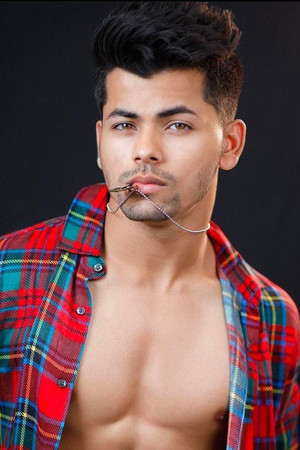 Siddharth Nigam portrait