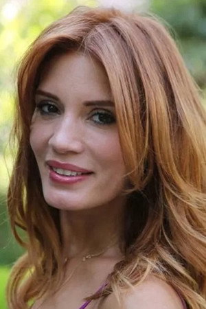 Ayça Varlıer portrait