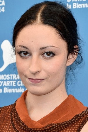 Arielle Holmes portrait