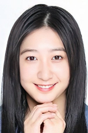 Mao Akiyama portrait
