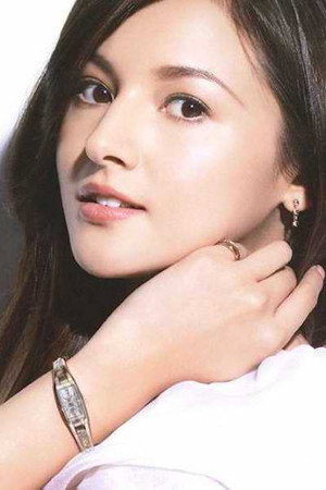 Reika Hashimoto portrait