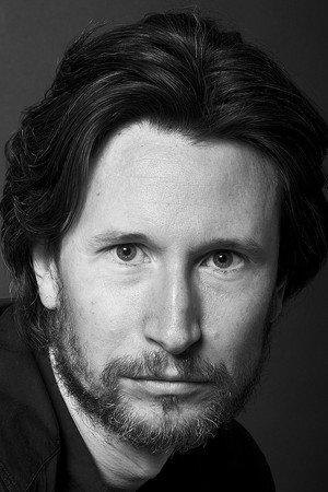 Jonathan Aris portrait
