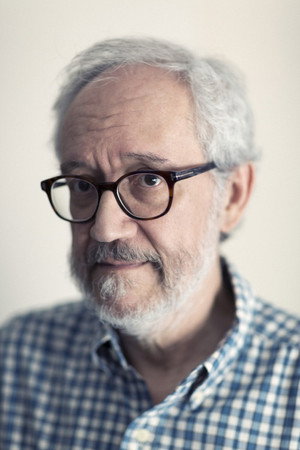 Emilio Martínez Lázaro portrait