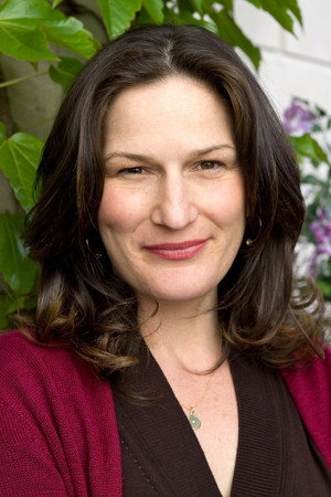 Ana Gasteyer portrait