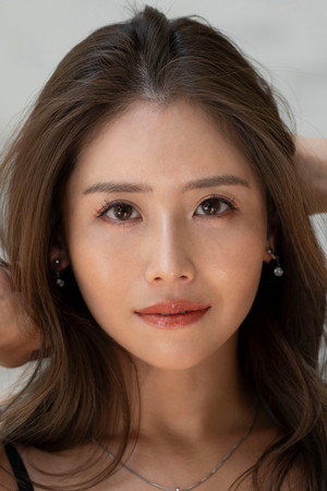 Kana Miyashita portrait
