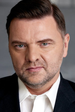 Aaron Lyons portrait