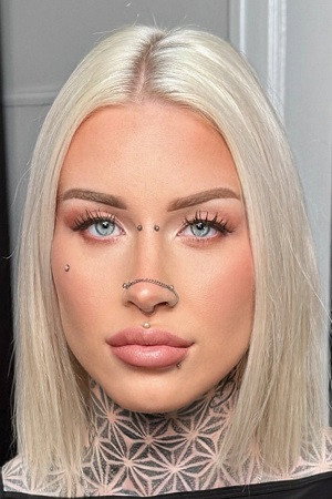 Princess 69 portrait
