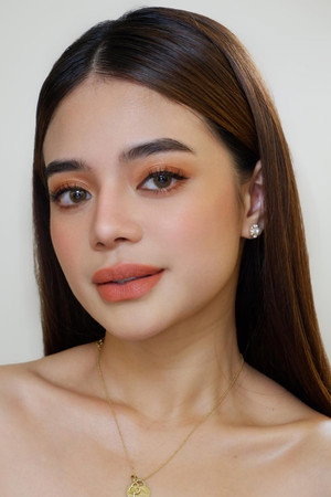 Bianca de Vera portrait