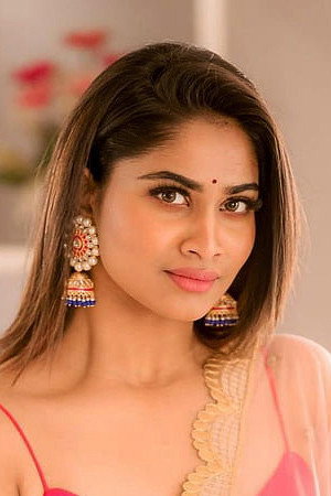 Shivani Narayanan portrait