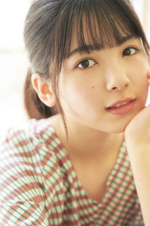 Tsutsui Ayame portrait