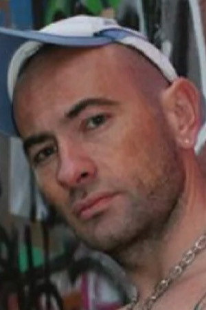 Jess Royan portrait