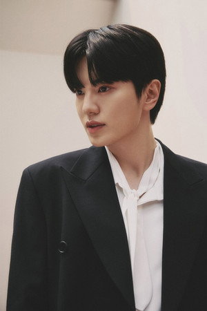 Lee Seong-jong portrait