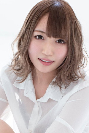 Arare Mochizuki portrait
