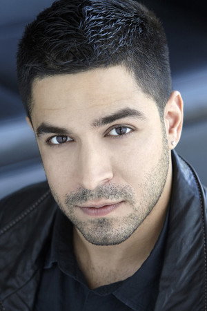 Elias Edraki portrait