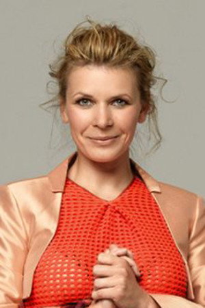 Judit Schell portrait