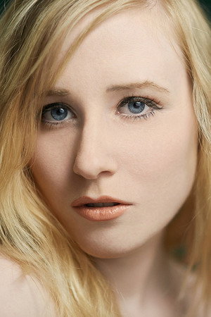 Satine Spark portrait