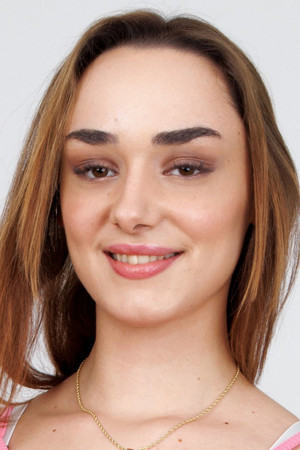 Alice Zaffyre portrait