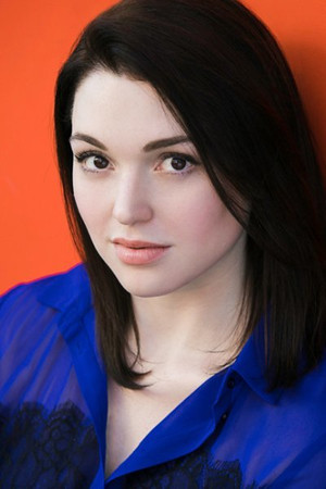 Jennifer Stone portrait