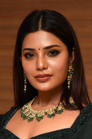 Aathmika portrait