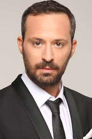 Paris Thomopoulos portrait