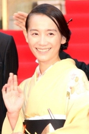 Tomoe Shinohara portrait