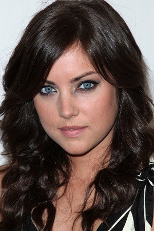 Jessica Stroup portrait