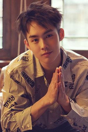 Yu Feifan portrait