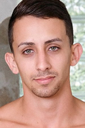 Tanner Skye portrait