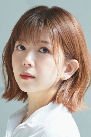 Yui Makino portrait
