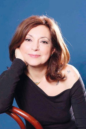 Éva Vándor portrait