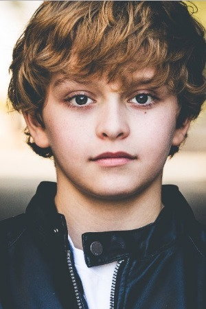 Gavin Lewis portrait