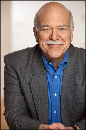 Scott Robertson portrait