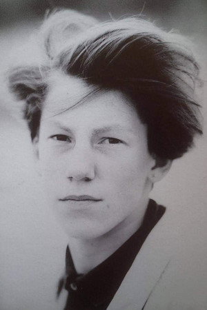 Tara Römer portrait