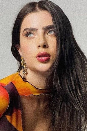 Jade Picon portrait