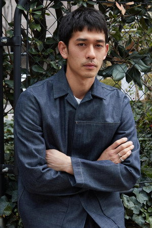 Keisuke Asano portrait