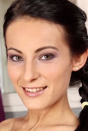 Lexi Dona portrait