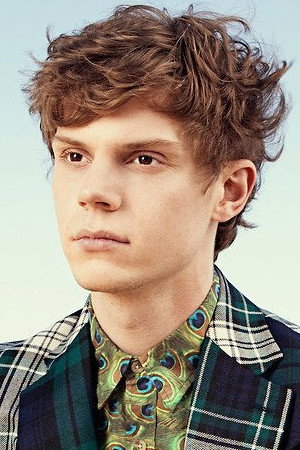 Evan Peters portrait