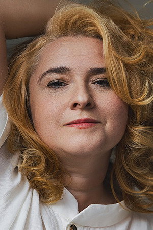 Angela Ribeiro portrait