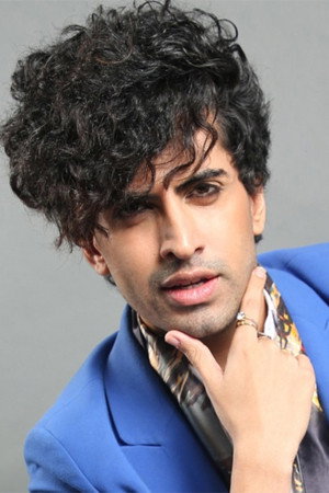 Sushant Divgikar portrait