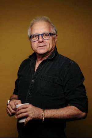 Orlando Urdaneta portrait