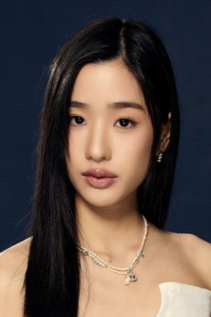 Tontawan Tantivejakul portrait