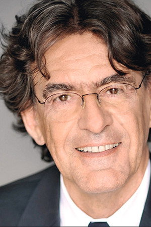 Luc Ferry portrait