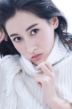 Luo Yan portrait