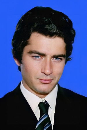 Salih Güney portrait