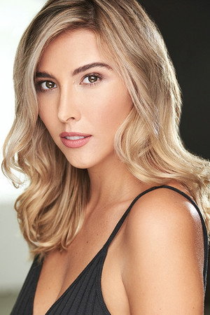 Rebecca Lee portrait