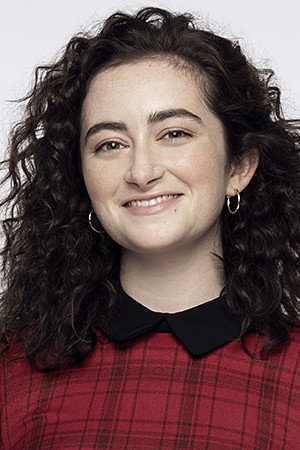 Abby Quinn portrait